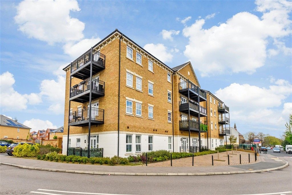 Property photo 2 of 8 External (Web)