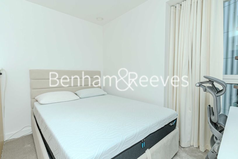 Property photo 3 of 23