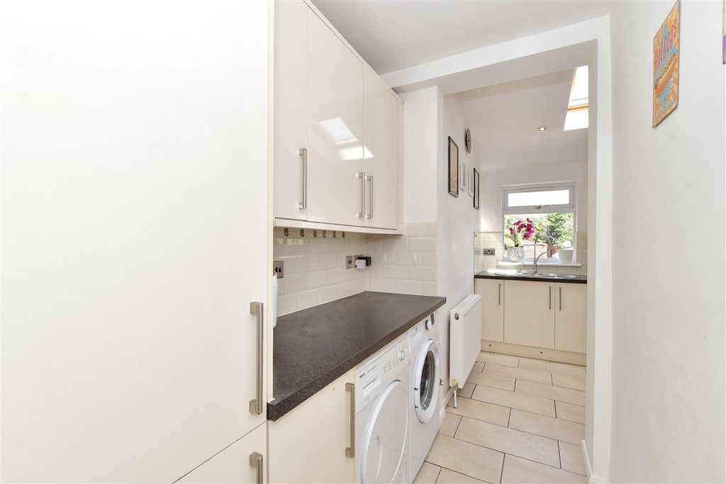 Property photo 3 of 10 Utility Room