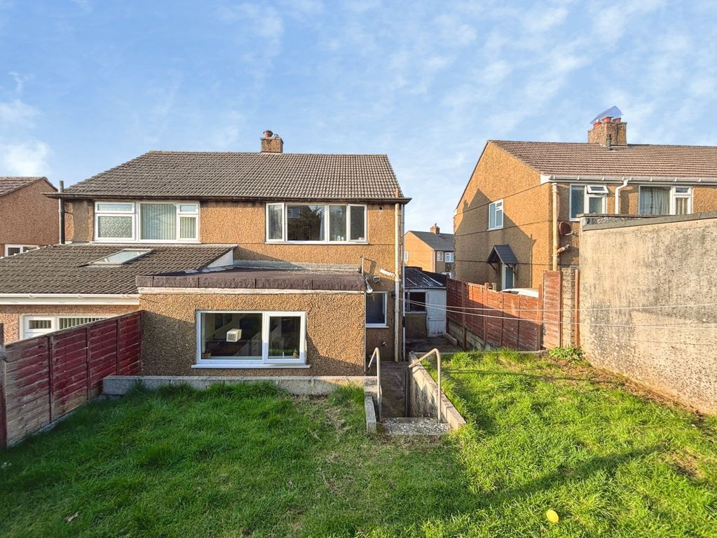 Property photo 2 of 19 Picture No. 08