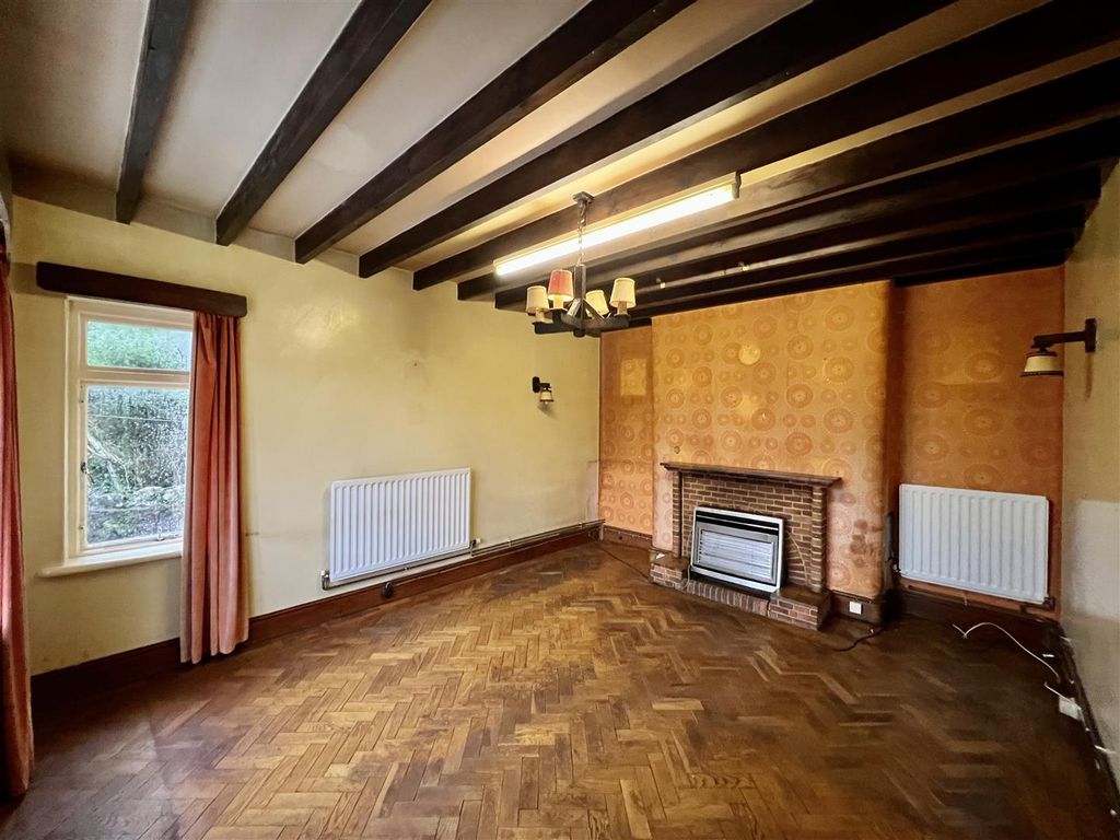 Property photo 2 of 25 Lounge