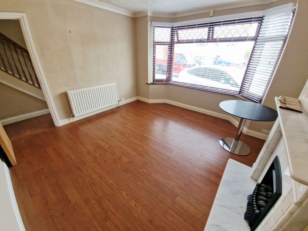 Property photo 3 of 19 Photo 2