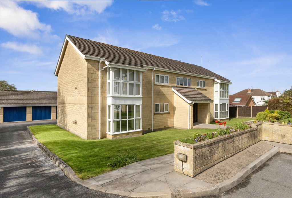 Property photo 2 of 15 1437142-16-69Dd13...