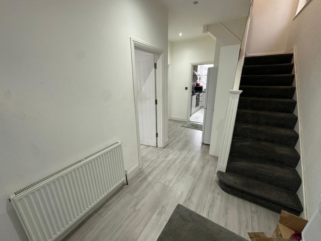 Property photo 2 of 16 Whatsapp Image 2026-02-20 At 10.31.17 Am