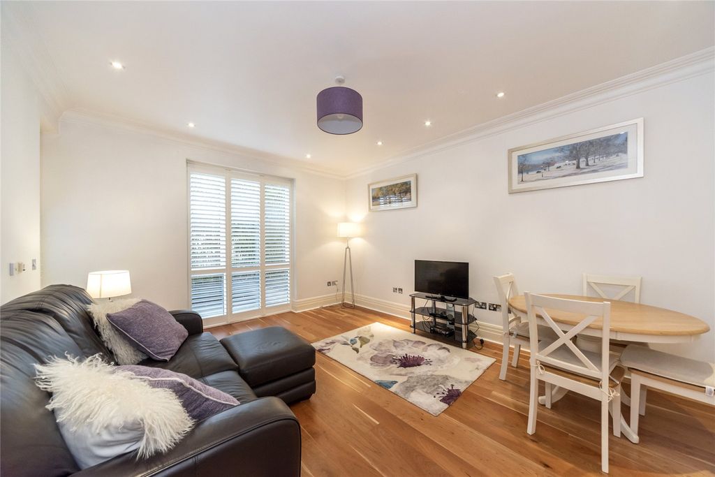 Property photo 2 of 11 Picture No. 07