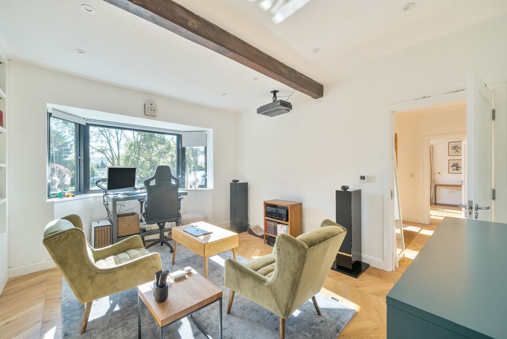 Property photo 2 of 25 1363297-7-68E79F3...