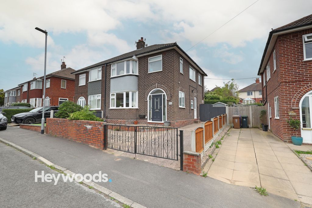 Property photo 1 of 33 0F1A4860