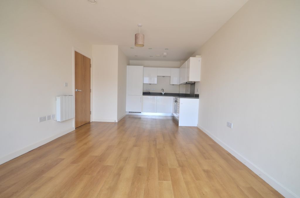 Property photo 2 of 8