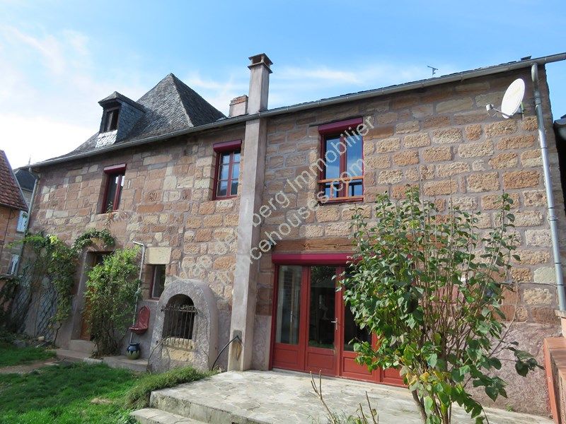 Property photo 2 of 10
