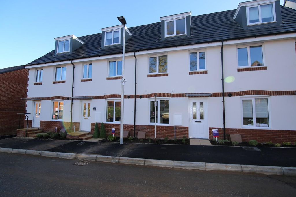 Property photo 1 of 11 Img_2796.Jpg
