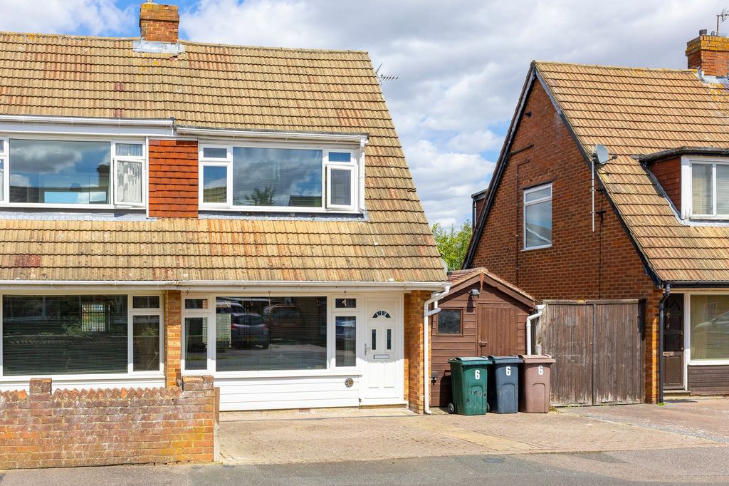 Property photo 3 of 15