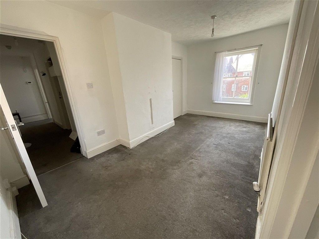 Property photo 1 of 7 Lounge