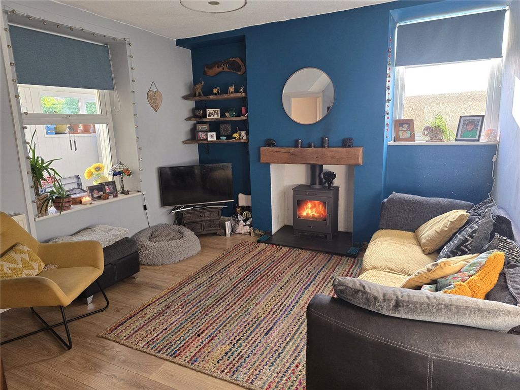 Property photo 3 of 16 Picture No. 03