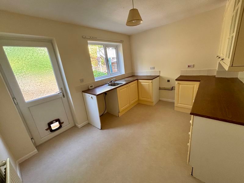 Property photo 3 of 15 Photo 13