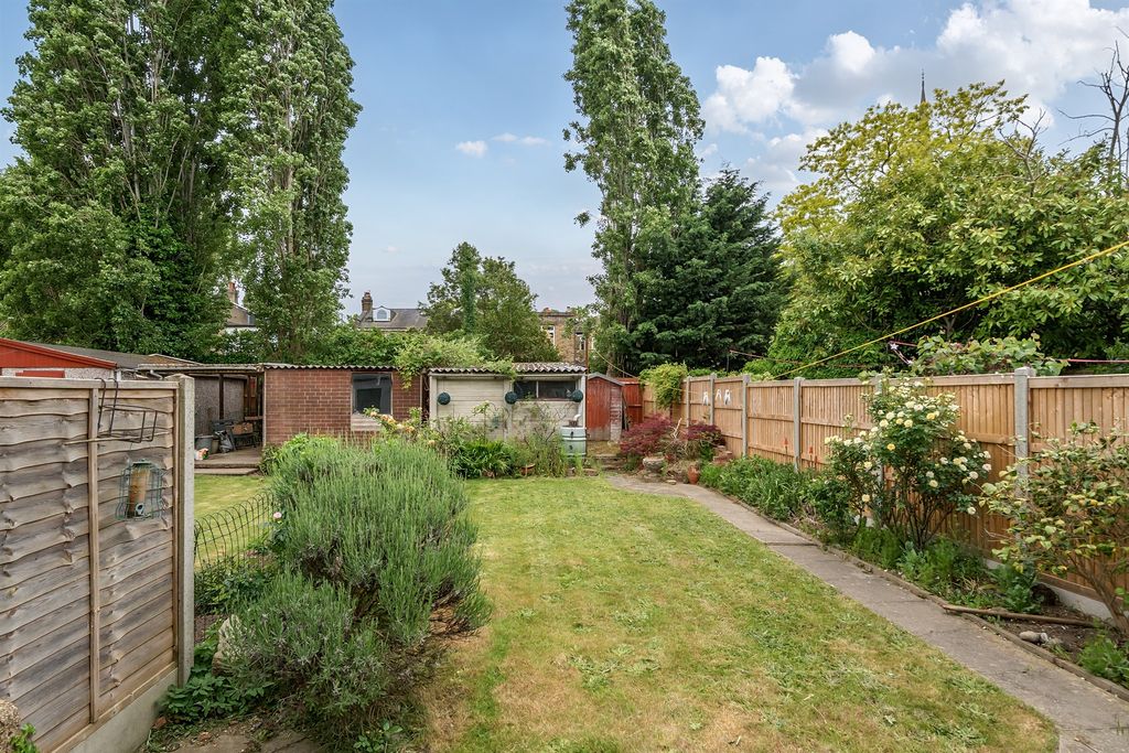 Property photo 2 of 12