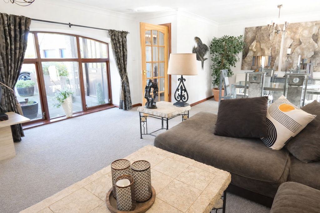 Property photo 3 of 37 Open Plan Lounge Dining