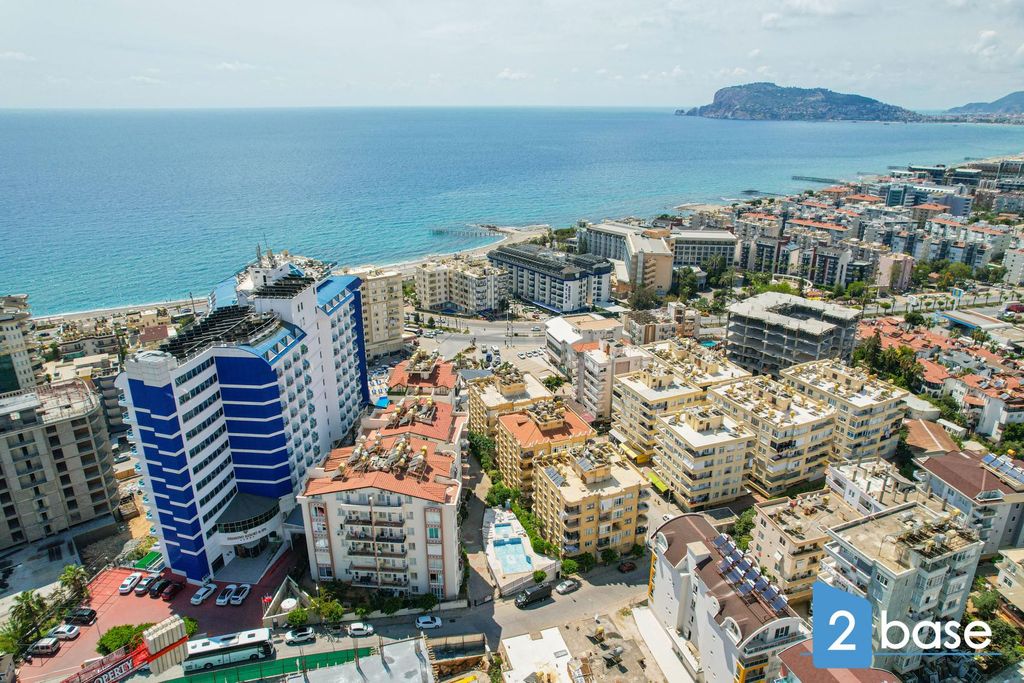 Property photo 2 of 22