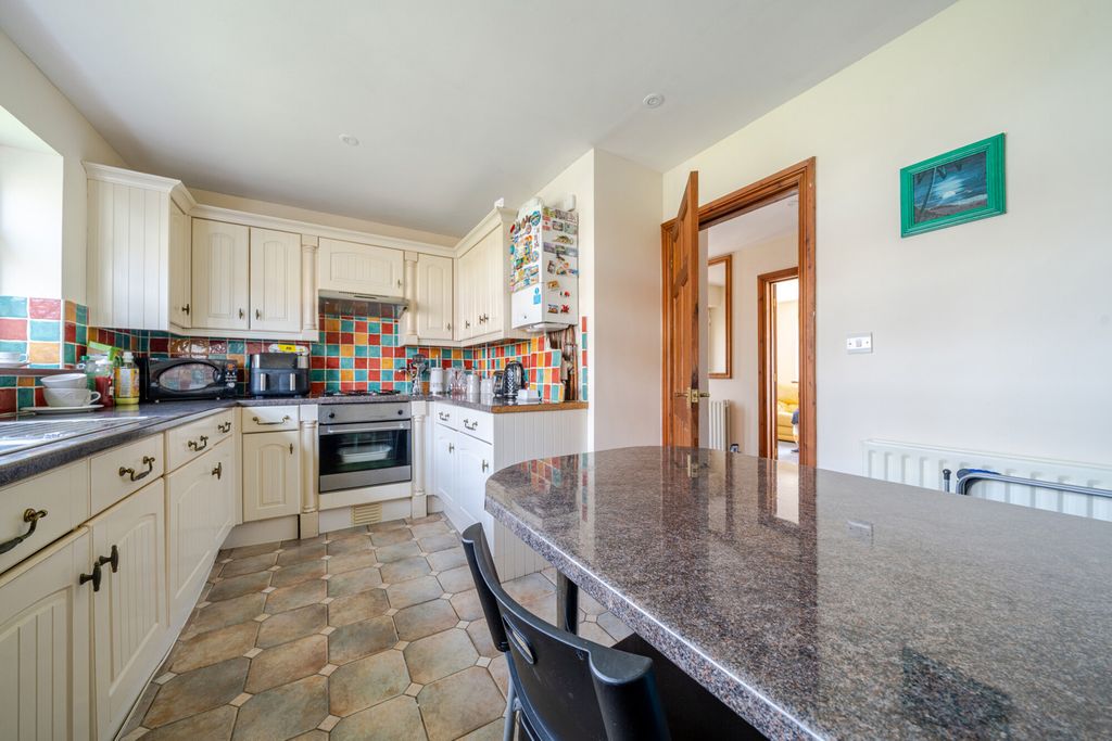 Property photo 2 of 22 Kitchen