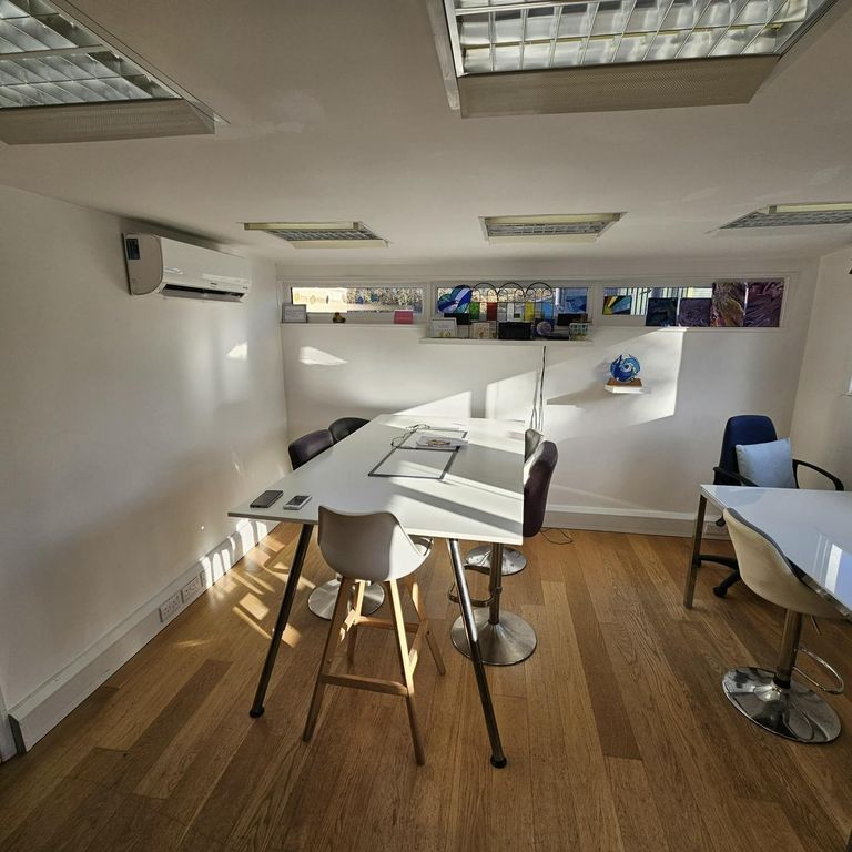 Property photo 3 of 8 20251205_112348_Resized.Jpg