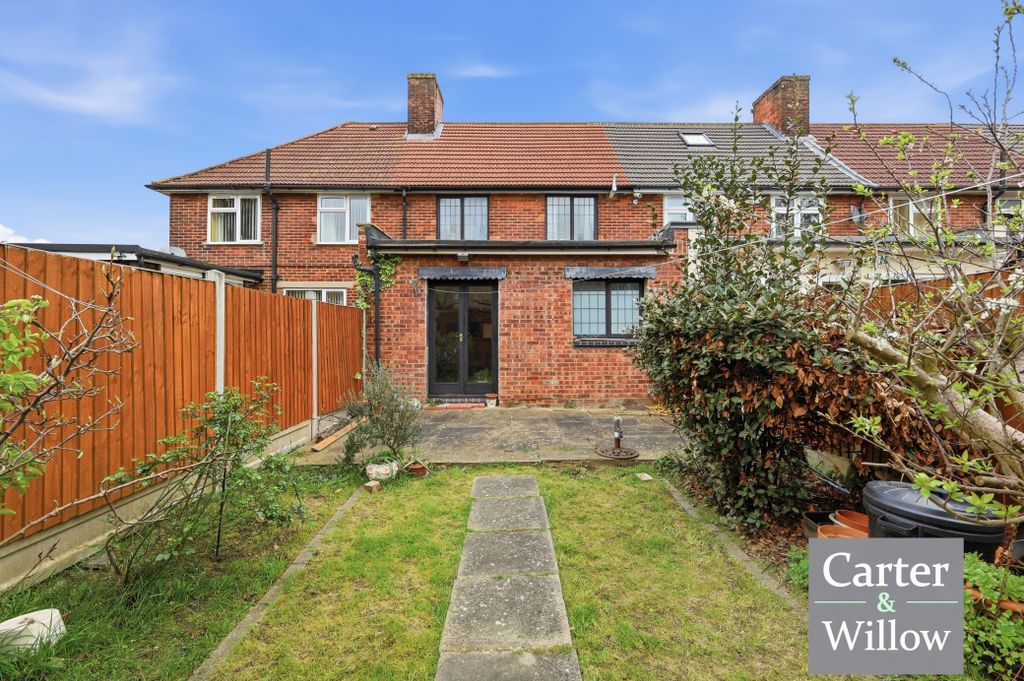 Property photo 2 of 14