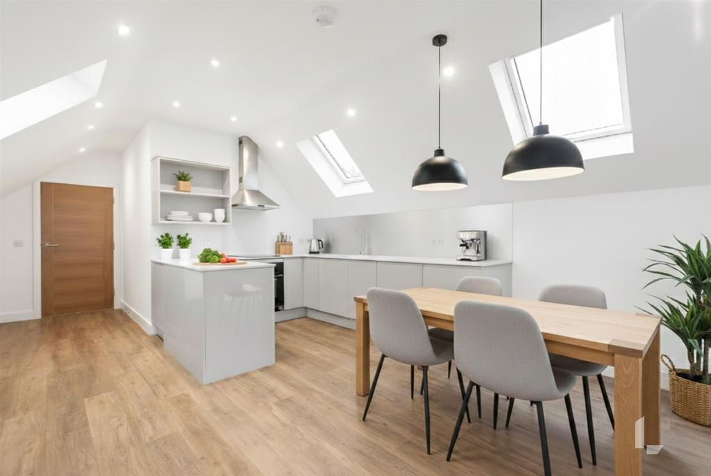 Property photo 2 of 18 Staged Kitchen