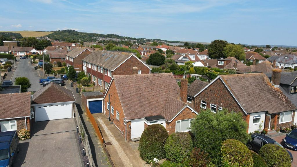 Property photo 1 of 20 J5.Png