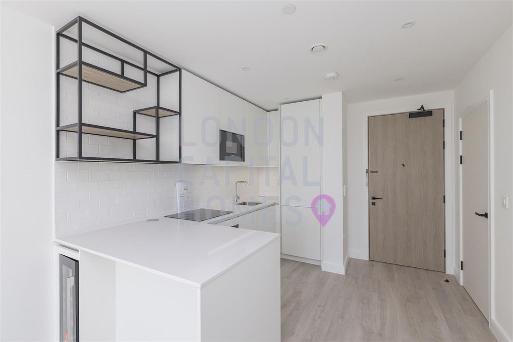 Property photo 2 of 16 Hope1461.Jpg