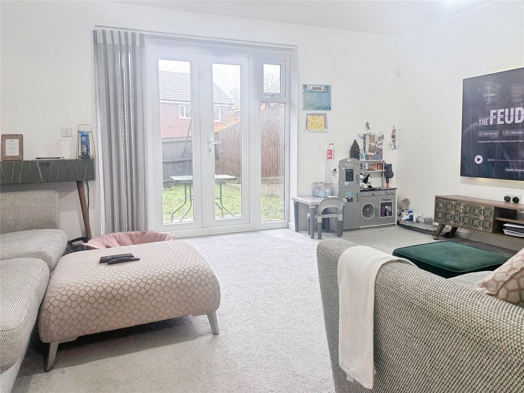 Property photo 3 of 13 Picture 3