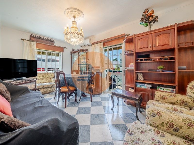 Property photo 3 of 31