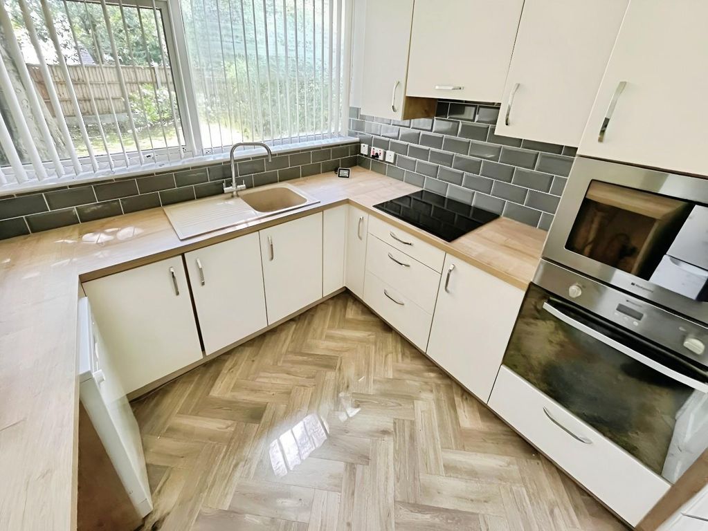 Property photo 2 of 13 25A516B9-19Nbqv1Mvuwya2eu6Lawgg.Jpg