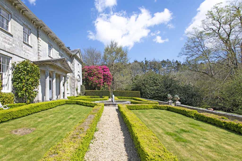 Property photo 2 of 17 Photo 2