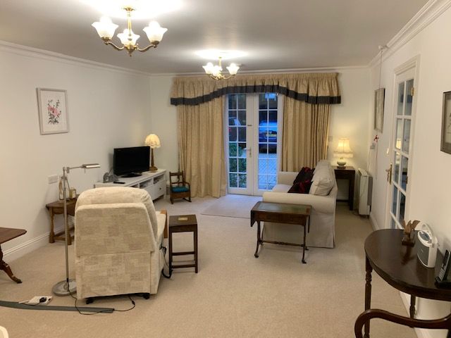 Property photo 1 of 8