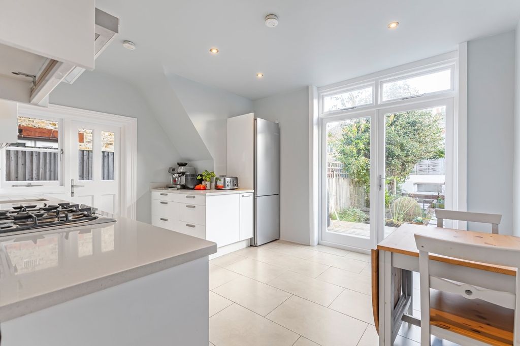 Property photo 2 of 8 Picture No. 02