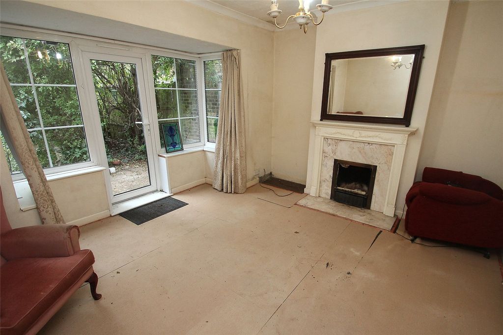 Property photo 2 of 11 Picture No. 04