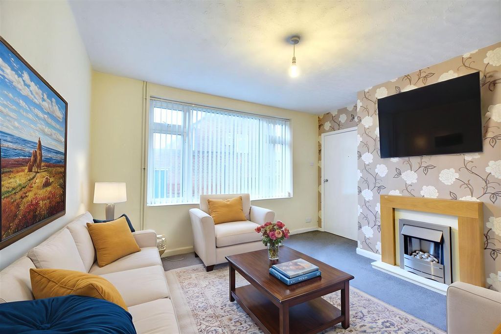 Property photo 2 of 21 Ai Lounge.Jpeg