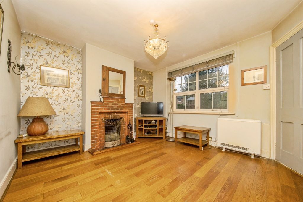 Property photo 2 of 16