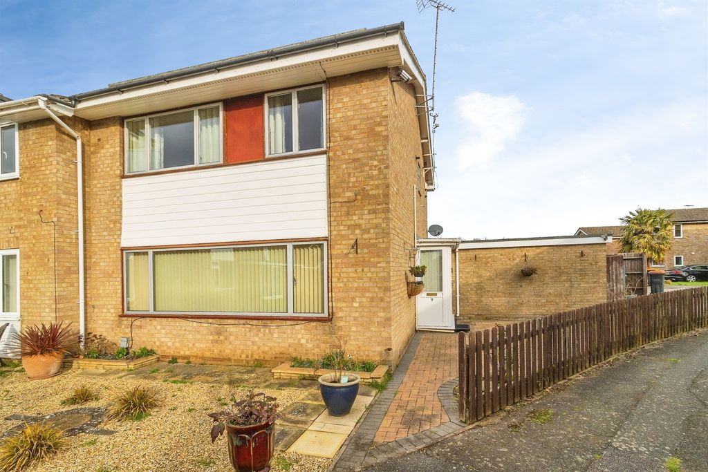 Property photo 1 of 16