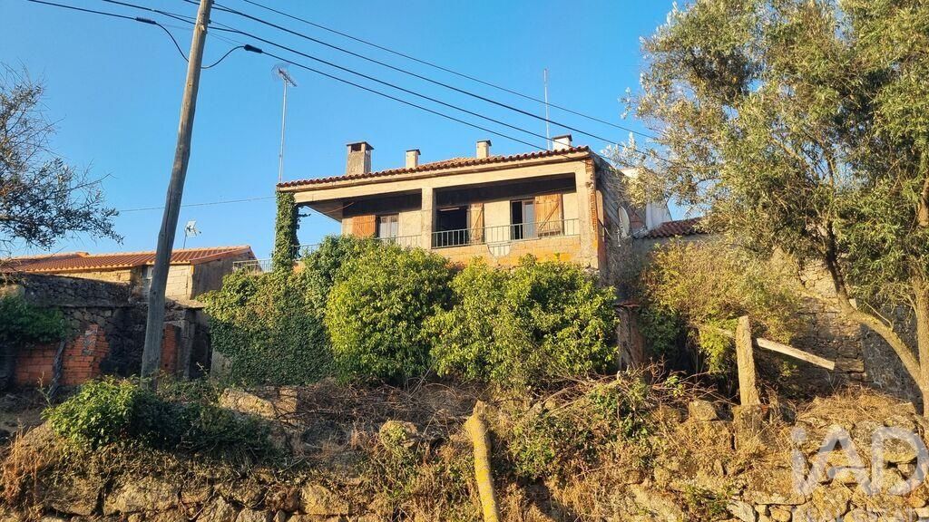 Property photo 2 of 37