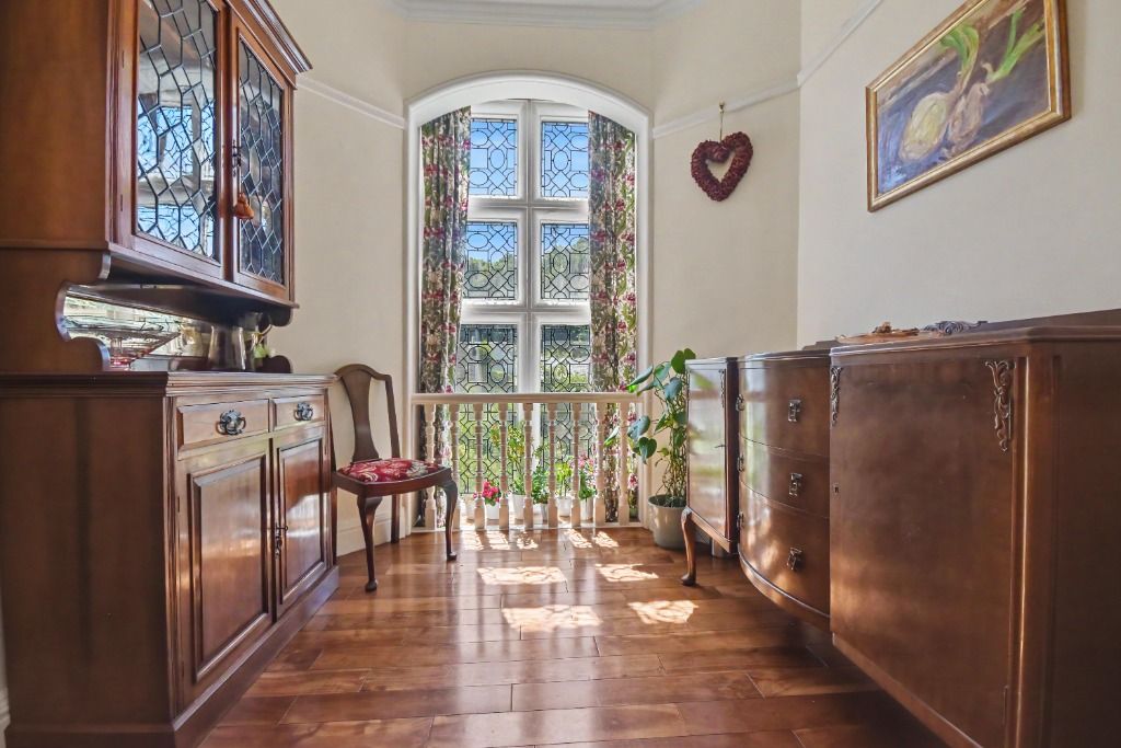 Additional image 11 of 4 bed flat for sale88 Newark Street, Inverclyde, Greenock PA16