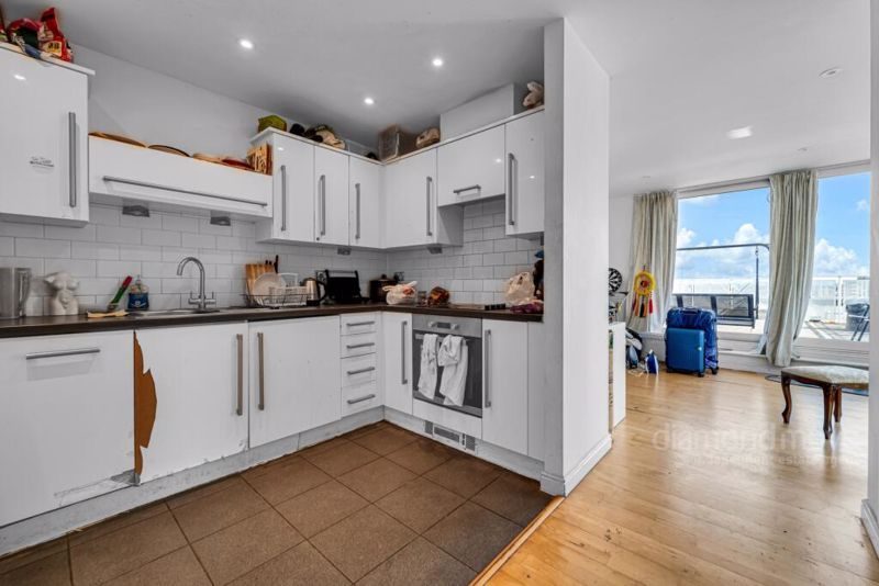 Property photo 2 of 13 Photo 5