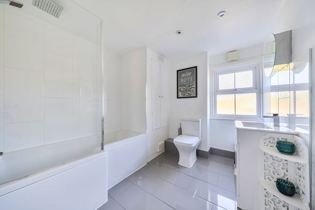 Additional image 16 of 3 bed semi-detached house for saleStation Road, Lingfield RH7