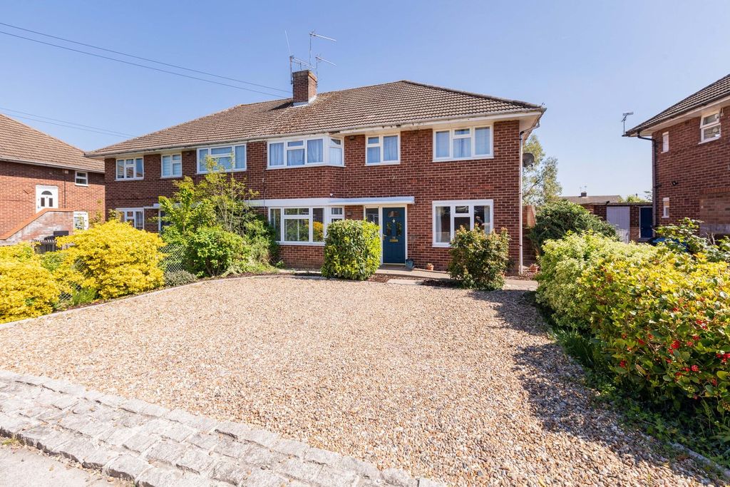 Property photo 1 of 14