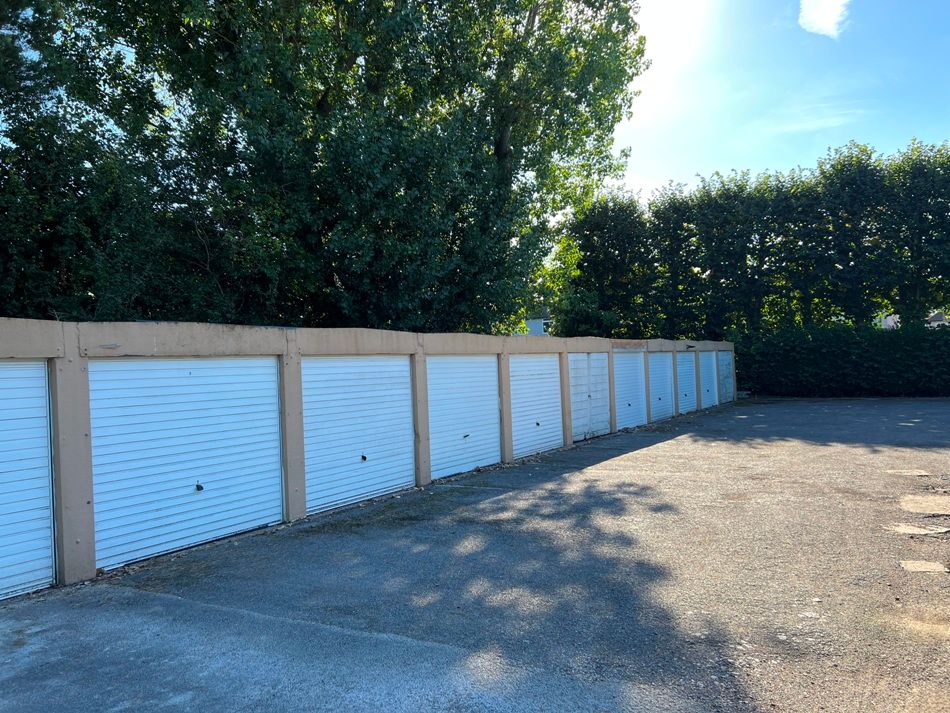 Property photo 2 of 12