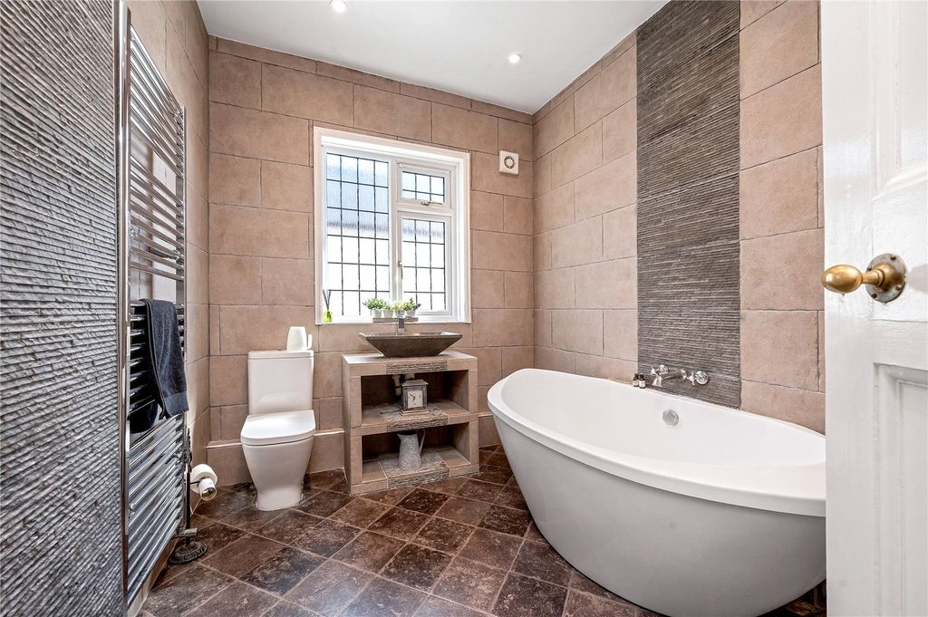 Additional image 17 of 6 bed detached house for saleToller Road, Stoneygate, Leicester LE2