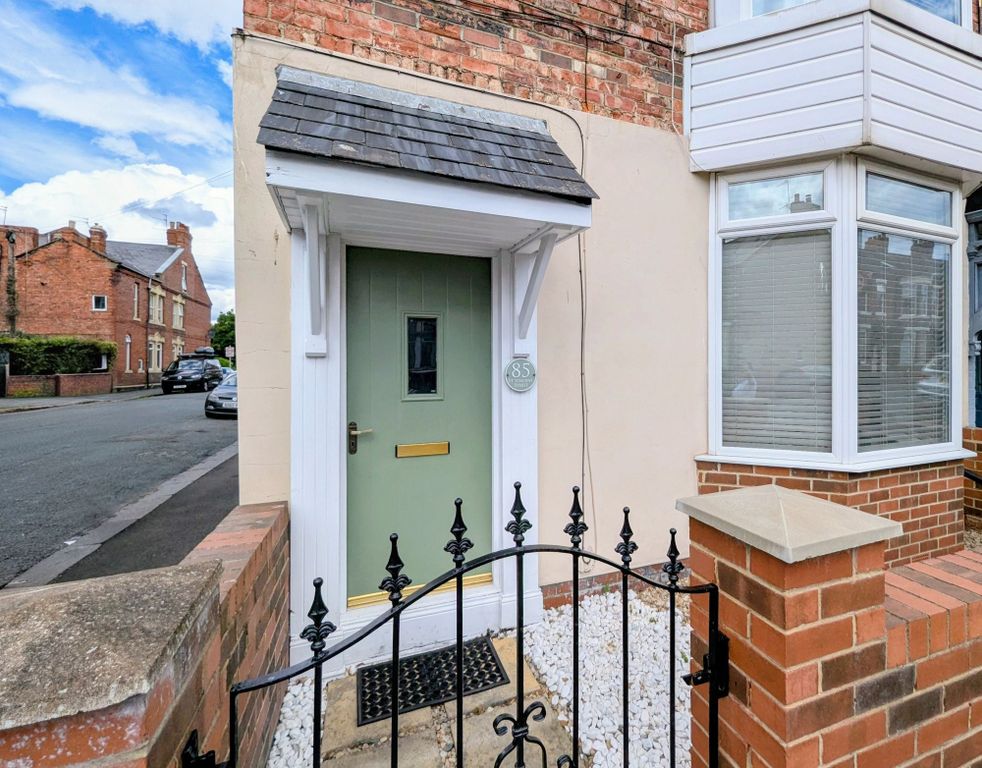 Property photo 1 of 14