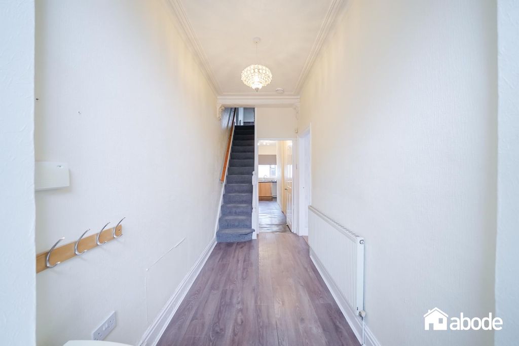 Property photo 2 of 21 Dsc01906-Hdr.Jpg