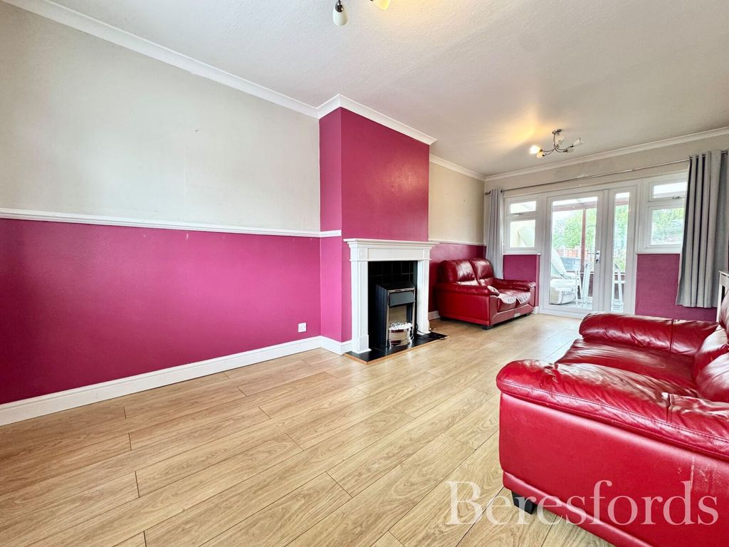 Property photo 2 of 18 Picture No. 19