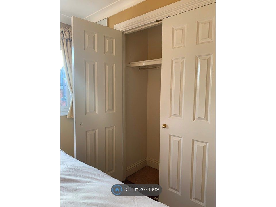 Property photo 3 of 15 Bedroom - Fitted Wardrobes
