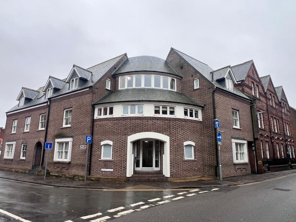 Property photo 1 of 7 Bedroom