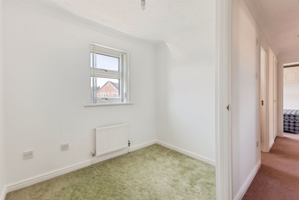 Property photo 3 of 24